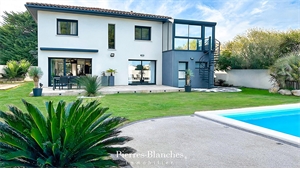maison à la vente -   34000  MONTPELLIER, surface 187,46 m2 vente maison - PIE51731